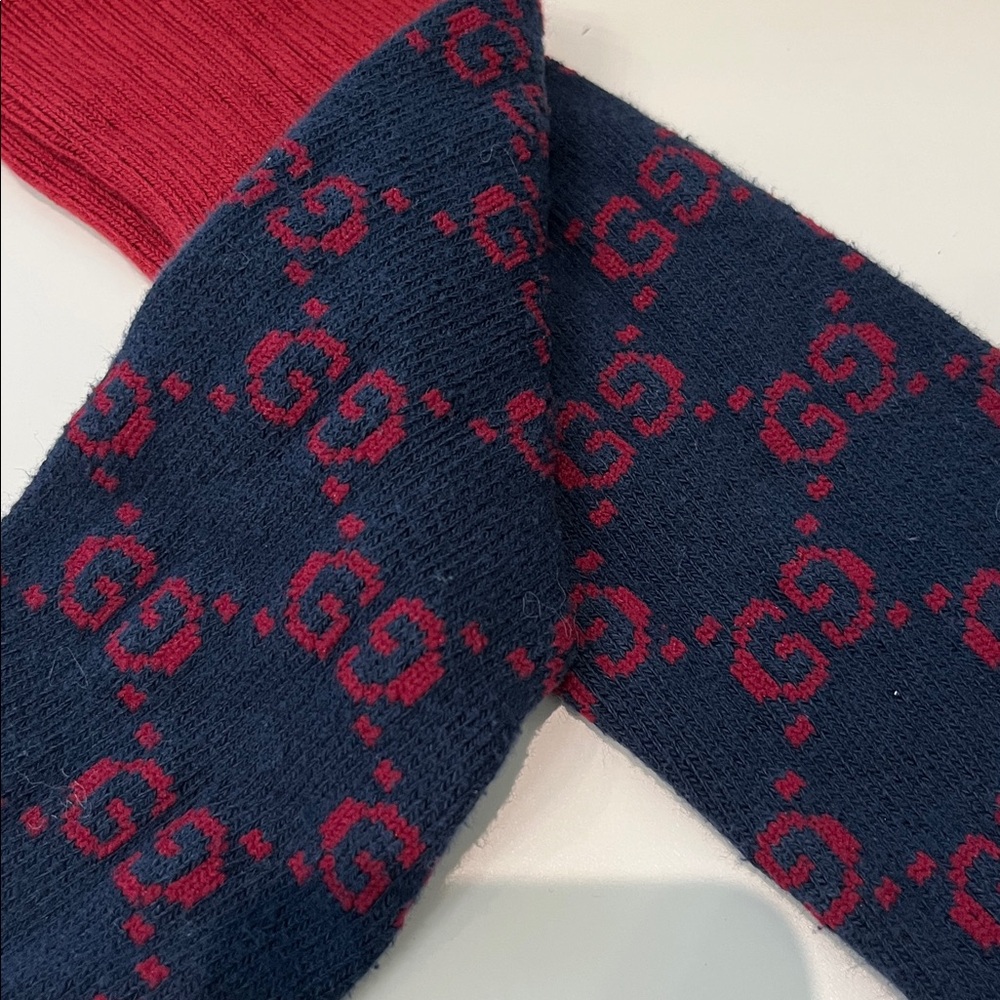 Authentic Gucci Unisex Red and Blue Logo Socks